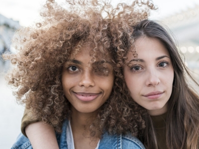 Cómo elegir el color de tu cabello según tu tono de piel: Guía definitiva